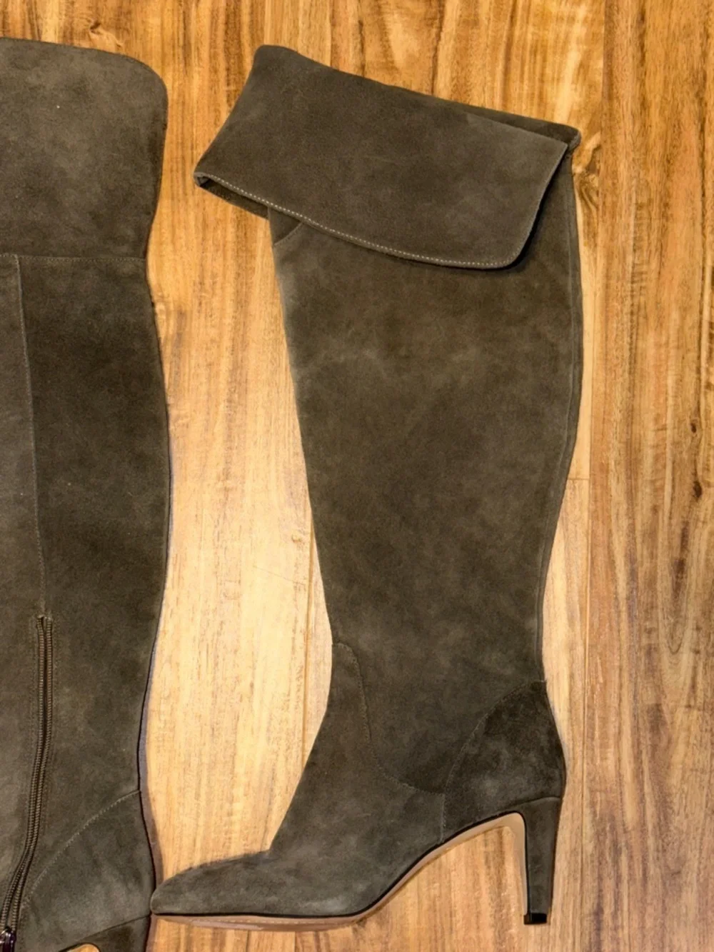Vince Camuto women 9 Over the knee heeled boot suede leather grey olive armaceli